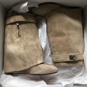 Givenchy shark lock short boots